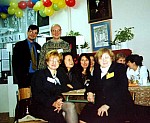Kuluarowe spotkania po latach w murach szkoły